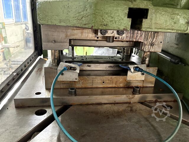 Exzenterpresse MASCH LE-250 C