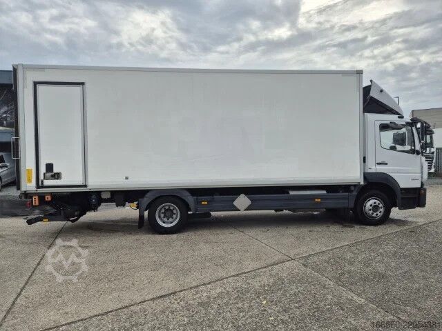 Closed bin Mercedes-Benz Atego 1224