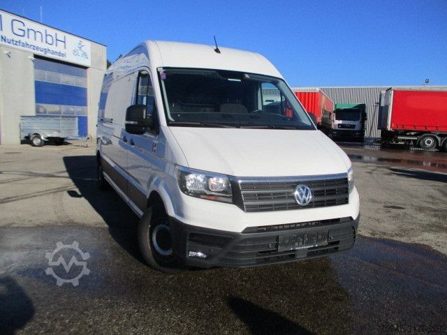 High top van VW Crafter, 35 2.0, L4H2, TÜV 06/2026, spez. Aufbau