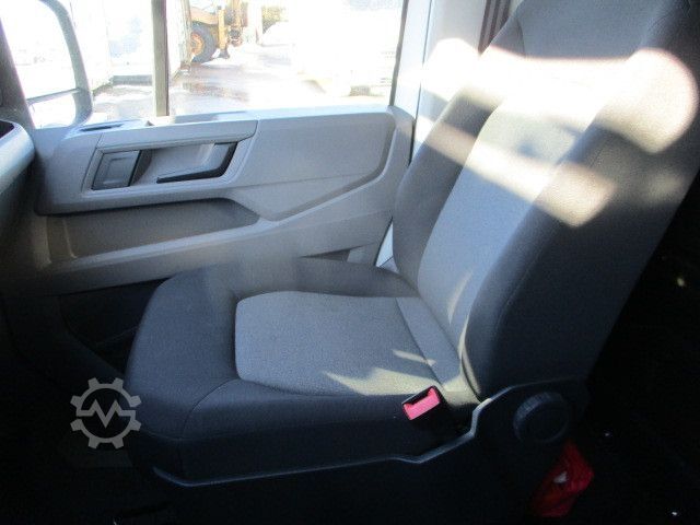 High top van VW Crafter, 35 2.0, L4H2, TÜV 06/2026, spez. Aufbau