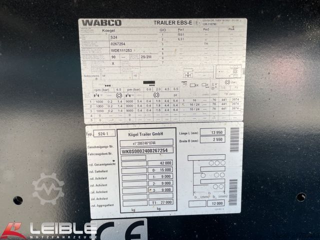 Auflieger mit Arbeitsbühne KÖGEL S24-1 Plateau Rungen *Liftachse*Palettenkasten