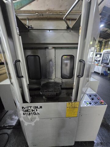 Horizontal-Bearbeitungszentrum Mitsui Seiki HU 40 A