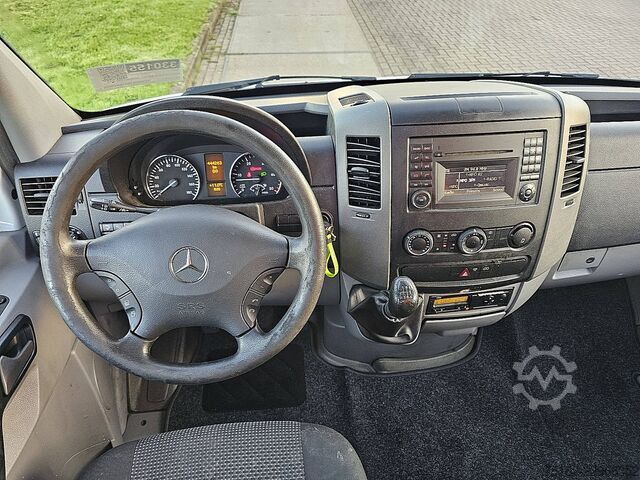 MERCEDES-BENZ SPRINTER 519 MERCEDES-BENZ SPRINTER 519