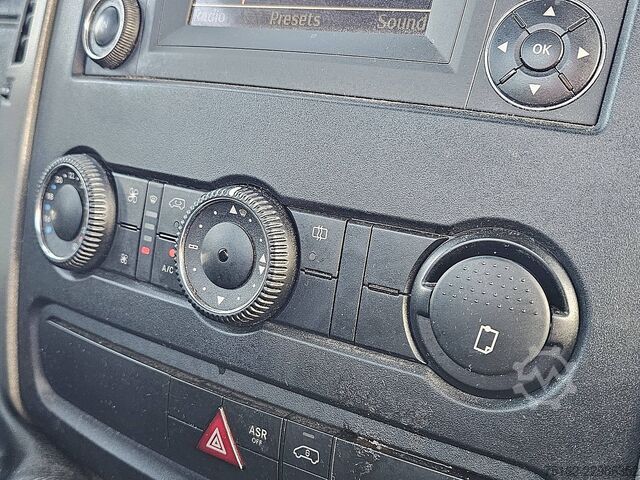 MERCEDES-BENZ SPRINTER 519 MERCEDES-BENZ SPRINTER 519