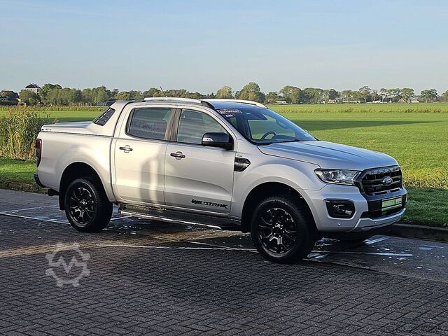 FORD RANGER 2.0 Wildtrak 4x4, side steps, alloy wheels, tow bar, leather, navigation, xenon headligh FORD RANGER 2.0 Wildtrack 4x4 Sidesteps Lm-Velgen Tr...