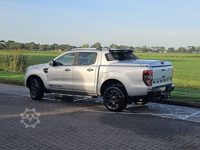 FORD RANGER 2.0 Wildtrak 4x4, side steps, alloy wheels, tow bar, leather, navigation, xenon headligh FORD RANGER 2.0 Wildtrack 4x4 Sidesteps Lm-Velgen Tr...