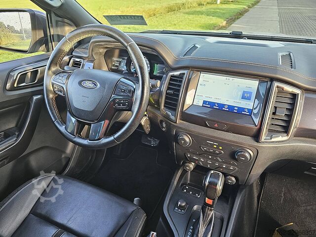 FORD RANGER 2.0 Wildtrak 4x4, side steps, alloy wheels, tow bar, leather, navigation, xenon headligh FORD RANGER 2.0 Wildtrack 4x4 Sidesteps Lm-Velgen Tr...