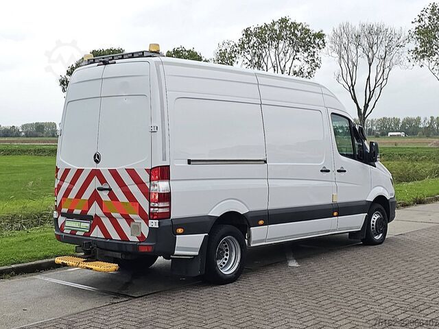 High-roof van MERCEDES-BENZ SPRINTER 519 L2H2 N2 3500Kg Trekhaak V6 3.0Ltr ...