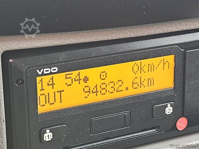 High-roof van MERCEDES-BENZ SPRINTER 519 L2H2 N2 3500Kg Trekhaak V6 3.0Ltr ...