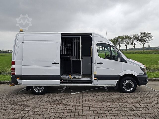 High-roof van MERCEDES-BENZ SPRINTER 519 L2H2 N2 3500Kg Trekhaak V6 3.0Ltr ...