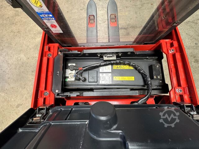 2022 serviced + UVV inspection valid until 09/2027, 7,209 operating hours Linde L14AP