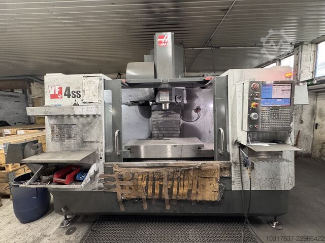 Vertikales Bearbeitungszentrum Haas VF-4SS