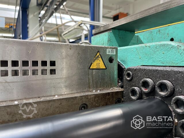 Arburg 720S 3000 - 1300 (2017) Robot Tecnomatic Arburg 720S 3000 - 1300