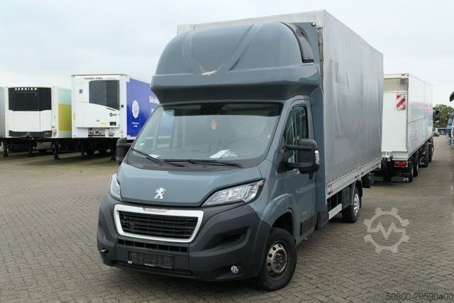 Curtain sider van PEUGEOT Boxer 4x2, Schlafliege, Klima, 100tkm, 4,8mtr.