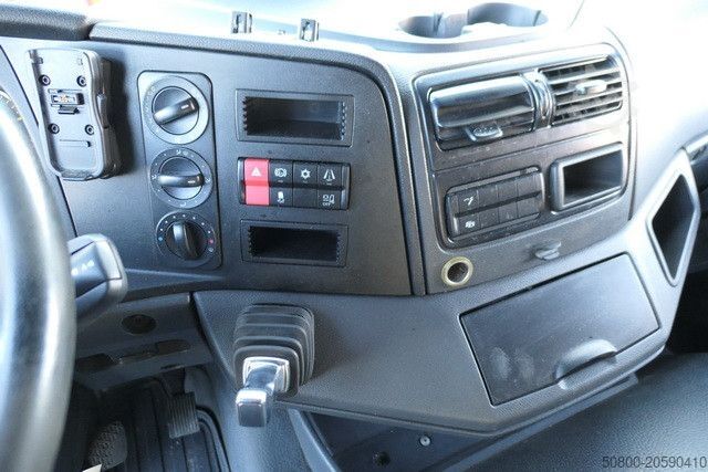 Flatbed truck with tarp MERCEDES-BENZ 1330 Atego 4x2, Schlafliege, LBW, AHK, Klima