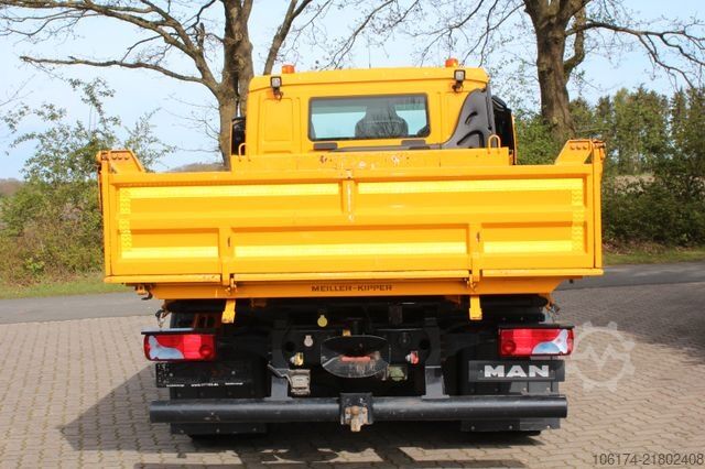 Three-way tipper van MAN TGL 8.220 BL Kipper 2 x AHK Neues Modell * TOP *
