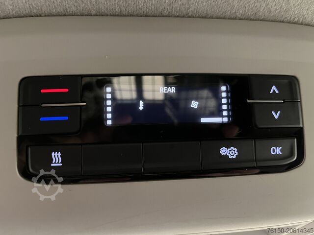 Box van Volkswagen Transporter 2.0 TDI L1H1 150 PK 4Motion 4x4 / S...