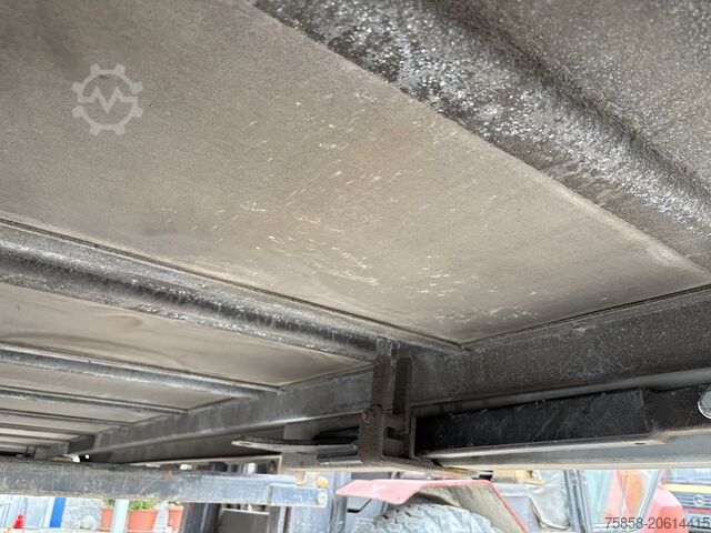 Swap body open Wecon Verzinkte Plattform Zurringe+Lochleiste