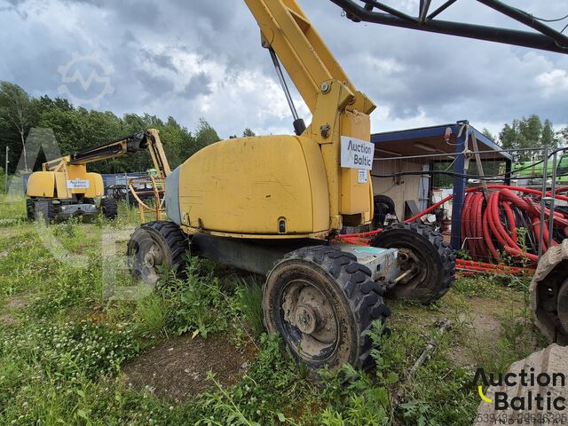 Articulated boom lift Haulotte HA 260 PX
