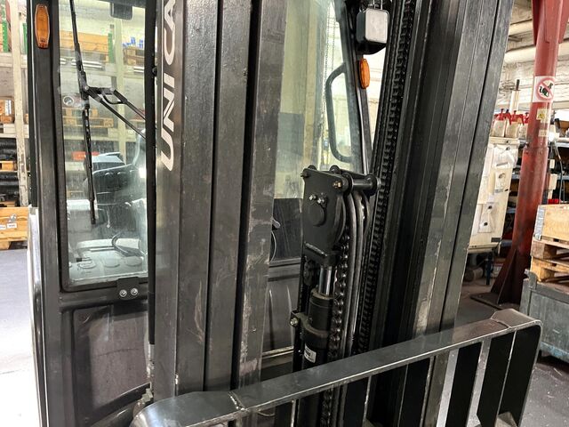 3-Rad-Gabelstapler UNI CARRIERS A2N1L16Q