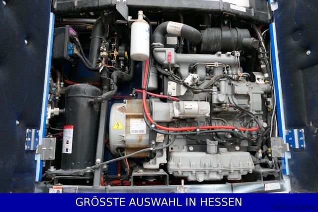 Reefer semitrailer SCHMITZ CARGOBULL Multi Temp Türen LBW Lift + Lenkachse ¤749.-m