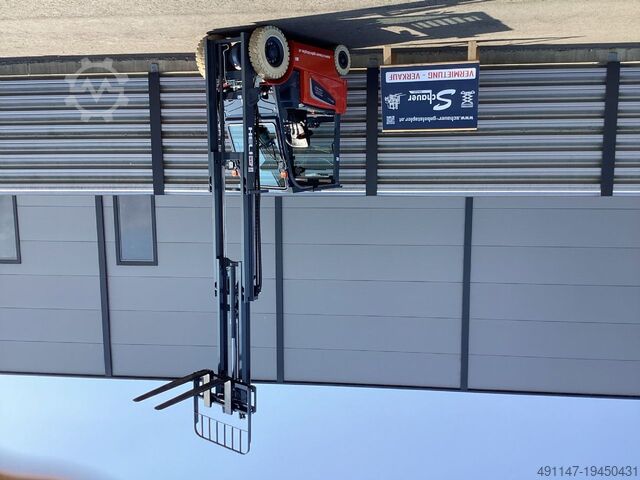 Electric 4-wheel forklift Heli CPD25-A3H4-M