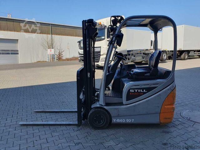 Forklift Still RX20-14 / Triplex: 4.60m! / nur 1.907h! / SS