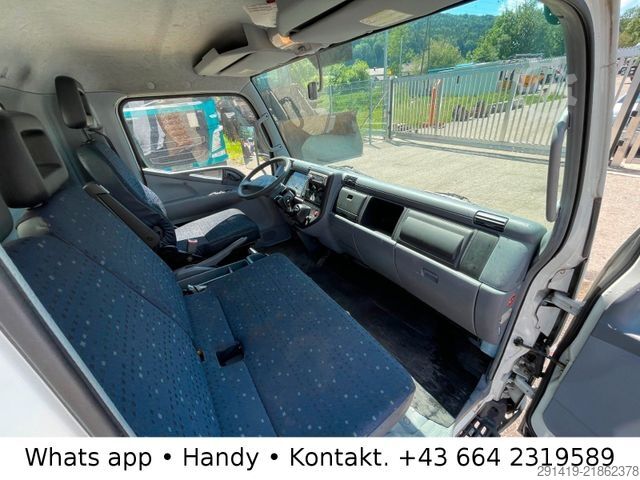 Box van MITSUBISHI Canter Fuso 3C13 Koffer mit Flügeltüre BJ 2009