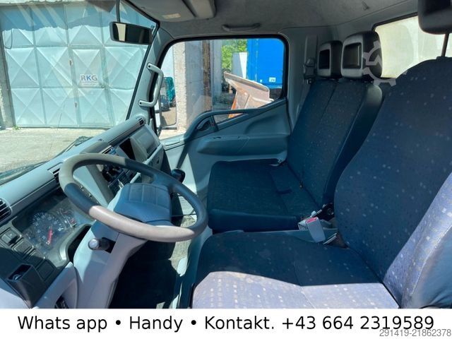 Box van MITSUBISHI Canter Fuso 3C13 Koffer mit Flügeltüre BJ 2009