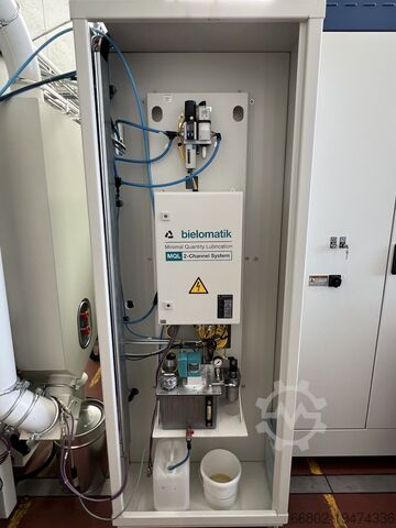 Universal machining center GROB-WERKE G552