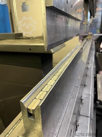 Abkantpresse - hydraulisch BYSTRONIC P225/410