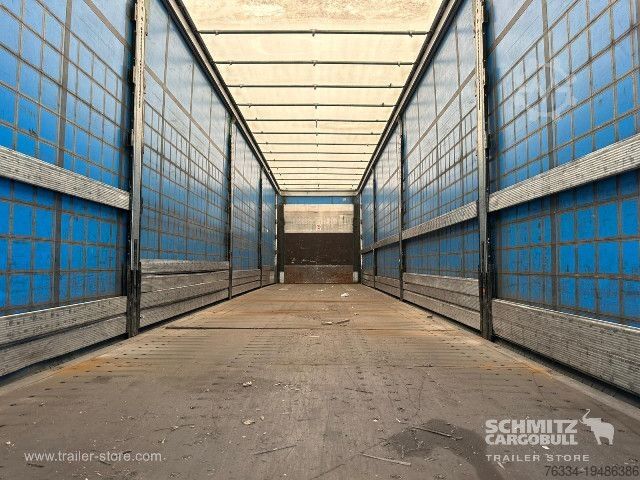 Open semitrailer with tarp Schmitz Cargobull Semitrailer Curtainsider Standard