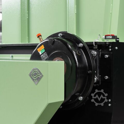 Wood shredder / Shredder RÖSSLER MHR830 ecoline