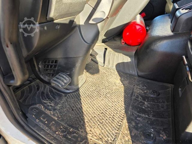 Transporter mit Pritsche & Plane IVECO 80-220 Eurocargo, Gardine, Ladebordwand, 1.Hand