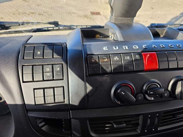 Transporter mit Pritsche & Plane IVECO 80-220 Eurocargo, Gardine, Ladebordwand, 1.Hand