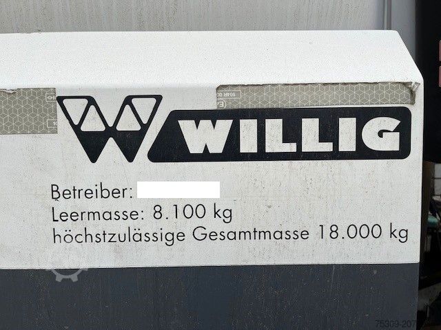 Tanker truck  13.100 Liter Willig Tankaufbau + 2xSchlauchhaspe