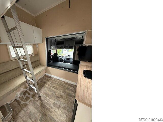 Van Mercedes-Benz Atego 1229 4-5 Pferde Wohnung