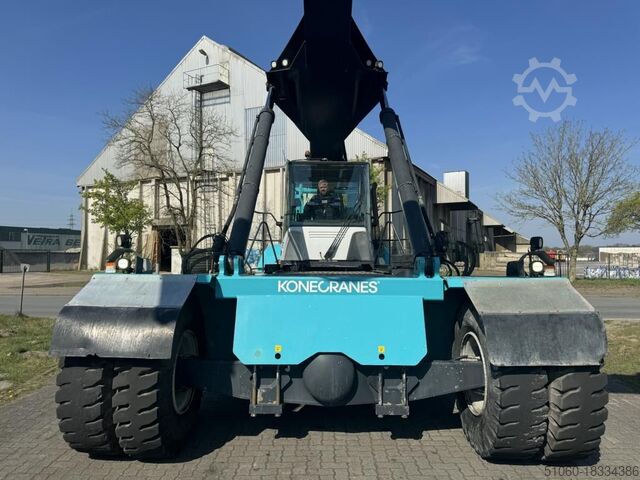 Empty Container Reachstacker SMV SC108TC6