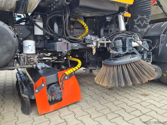 Kehrmaschine Volvo FE4*2 dwa silniki, pisemna gwarancja, EURO VI