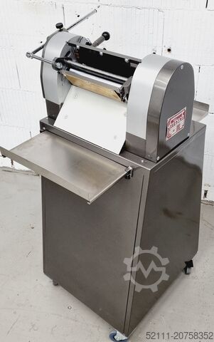 Hörnchenwickelmaschine Fritsch Rollex