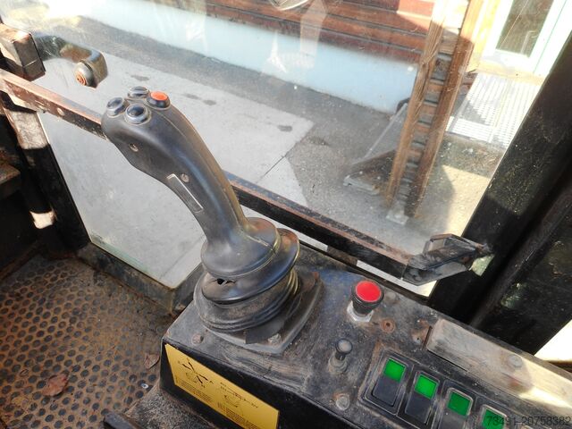 Radlader Schäffer 870T mit Teleskoparm und Euro Aufnahme