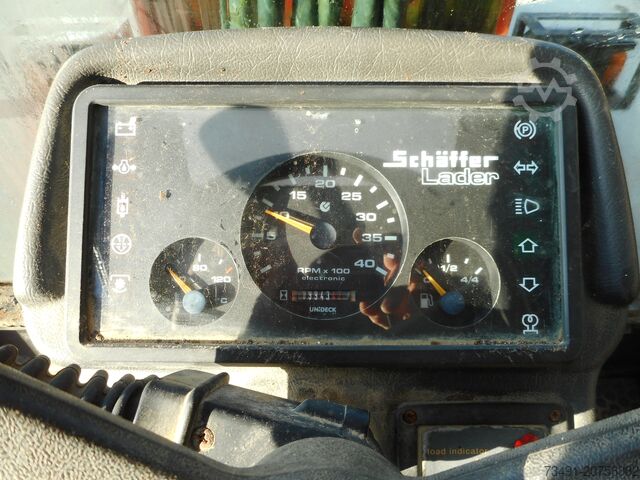 Radlader Schäffer 870T mit Teleskoparm und Euro Aufnahme