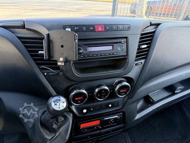 Autokranwagen Iveco Daily 70C17 HMF 635 Kran bis 11 Meter