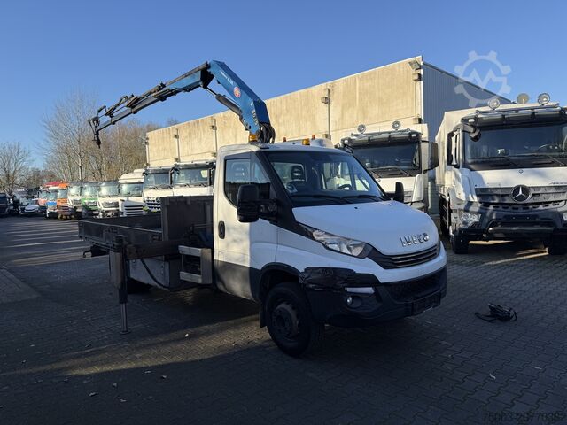 Pritschenwagen Iveco Daily 70C17 HMF 635 Kran bis 11 Meter