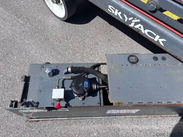 Scissor lift SkyJack SJ 3226 9,90m Scherenarbeitsbühne *Akku NEU*