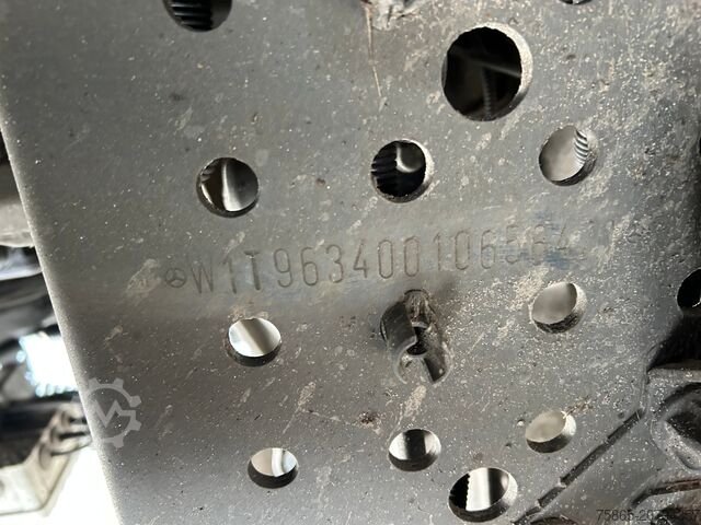 Standard tractor Mercedes-Benz Actros F 1836 Streamspace LS / New Tacho V2 / E...