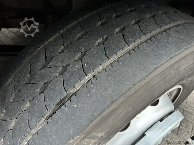 Standard-SZM Volvo FH 500 Globetrotter XL / New Tacho V2 / Stand K...