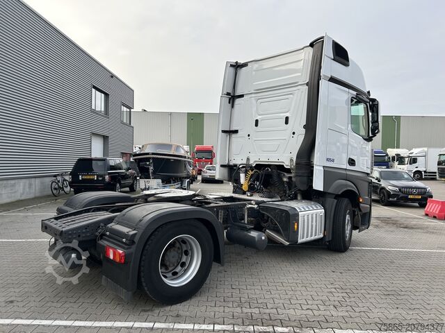 Standard tractor Mercedes-Benz Actros 1845 Gigaspace / Tacho V2 / Blower - PTO...