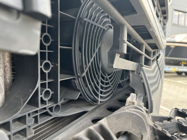 Standard-SZM Mercedes-Benz Actros 1845 Gigaspace / Tacho V2 / PTO - Hydrau...