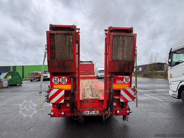 Low loader semitrailer Kässbohrer porte engins